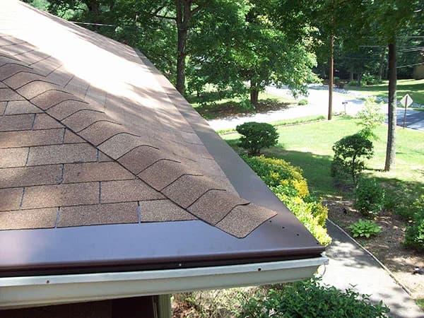Professional gutter installation with gutter guards in Atlanta